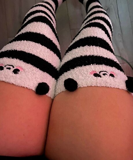 Nacktes geleaktes OnlyFans-Foto von Pixispit