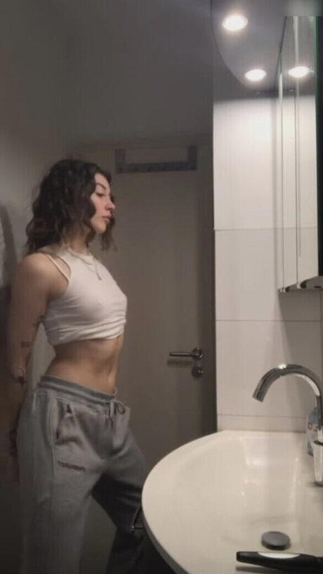 Janaxnell