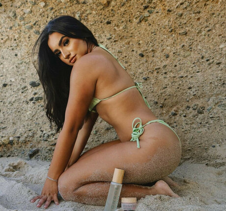 Tati Mcquay