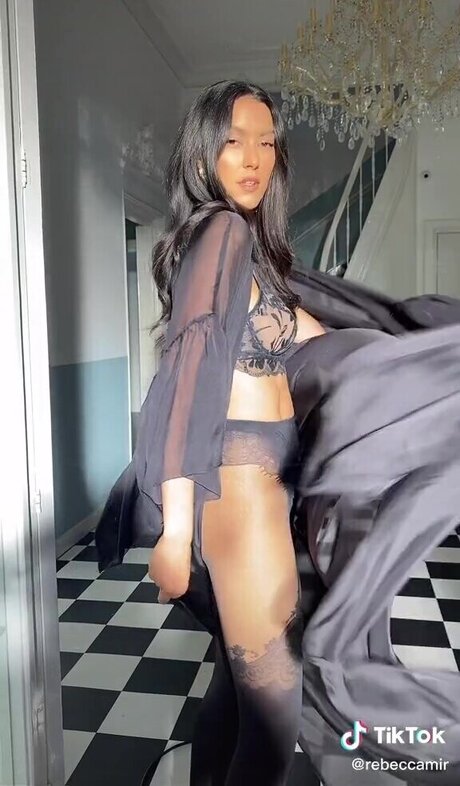 Rebecca Mir