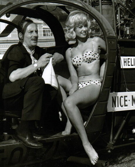 Vintage Sexy Celebs