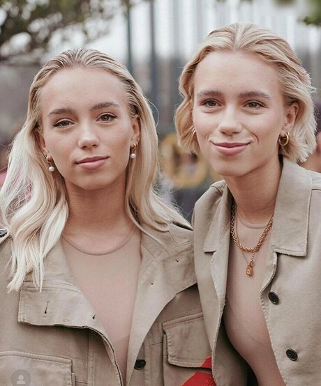 Nacktes geleaktes OnlyFans-Foto von Lisa Und Lena