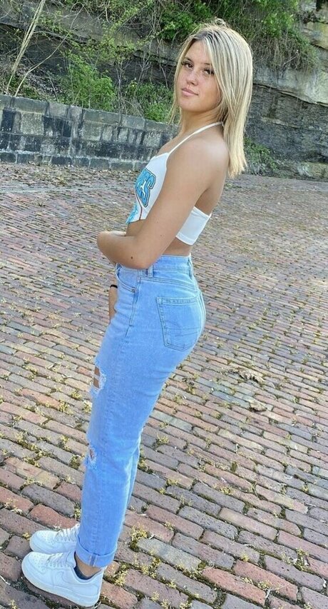 Kalia Hundley