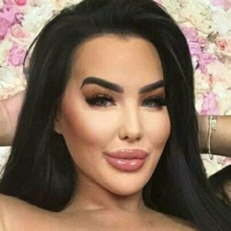 Nacktes geleaktes OnlyFans-Foto von Layla Rose