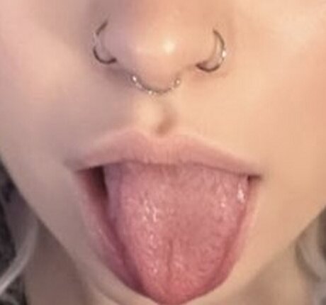 Nacktes geleaktes OnlyFans-Foto von Nyyxxii