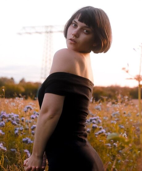 Lov.e.lena