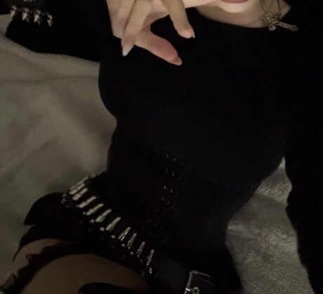 Nacktes geleaktes OnlyFans-Foto von Farryndoll