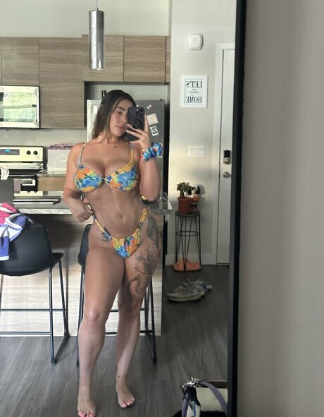 Nikoleashleyy