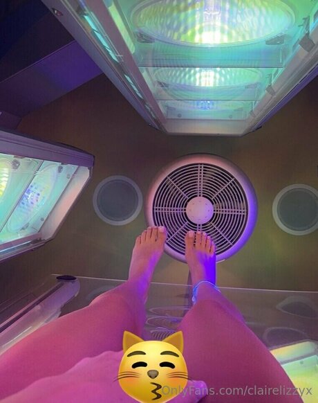 Nacktes geleaktes OnlyFans-Foto von Clairedeyoee