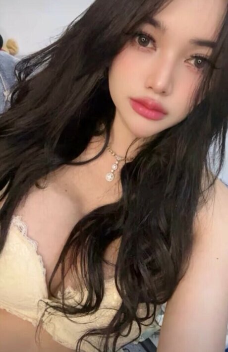 Olivea Hadid