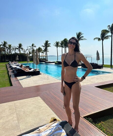 Sheilla Castro
