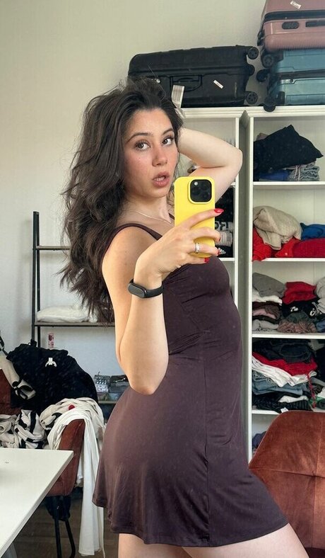 Nacktes geleaktes OnlyFans-Foto von Hilal Fener