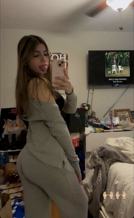 Ava_quijije