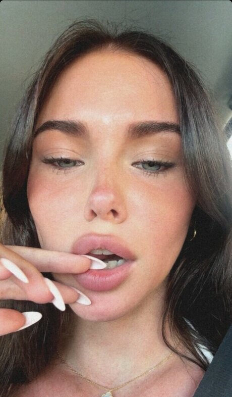 Clarissa Bea