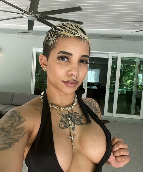 Nacktes geleaktes OnlyFans-Foto von Jay Torres