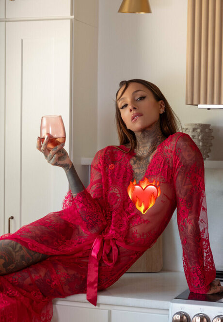 Nacktes geleaktes OnlyFans-Foto von Cleo Petra