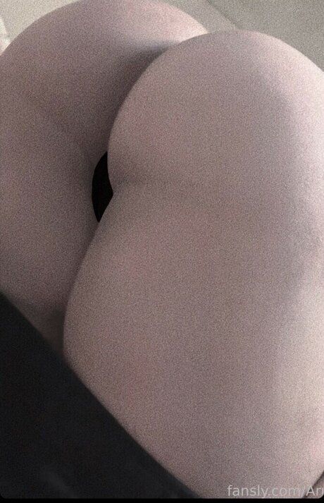 Nacktes geleaktes OnlyFans-Foto von Aruna Reaver