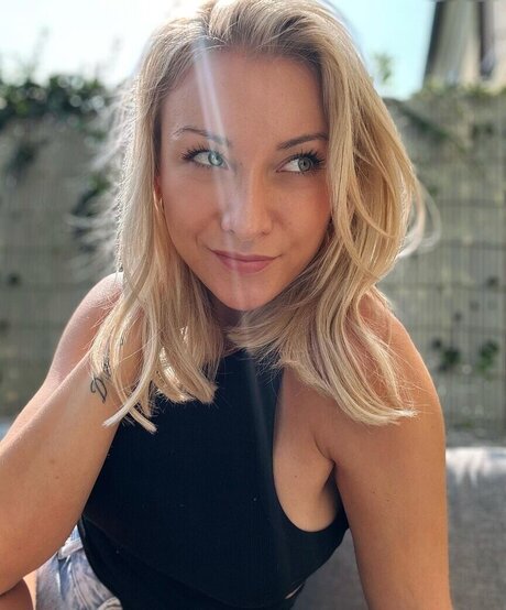 Annacarina Woitschack