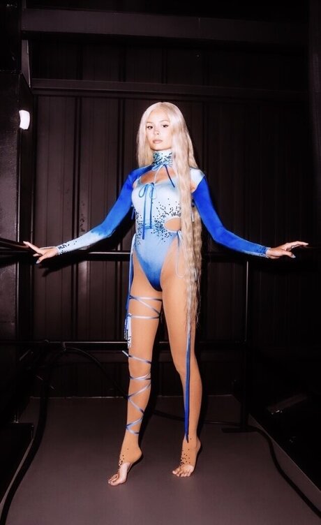 Nina Nesbitt