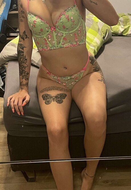 Melina_love69