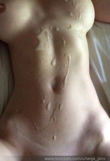 Nacktes geleaktes OnlyFans-Foto von Tanjapics