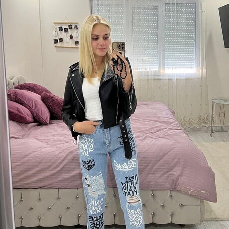 Nacktes geleaktes OnlyFans-Foto von Wollnys