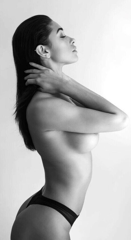 Shayna Senior