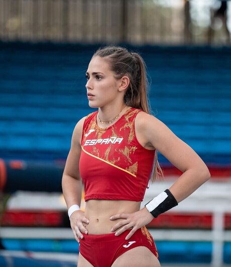 Clara Fernández