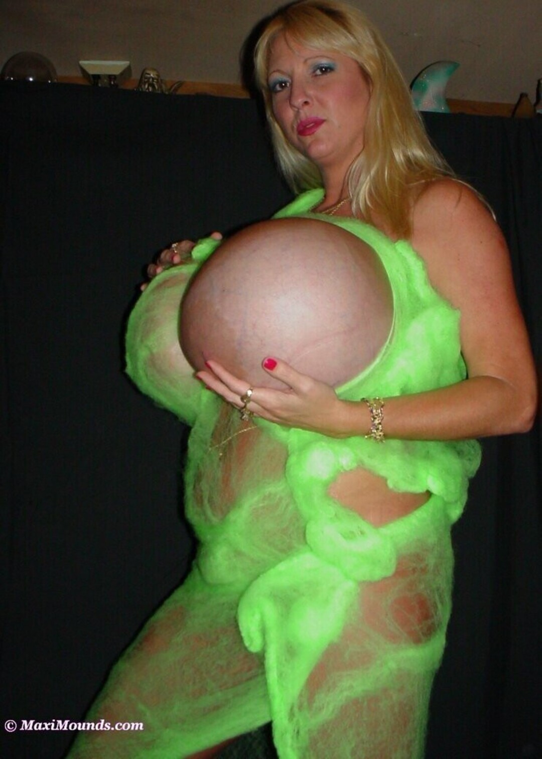Nacktes geleaktes OnlyFans-Foto von Maxi Mounds #1124
