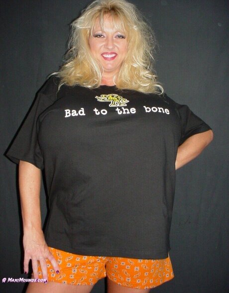 Maxi Mounds