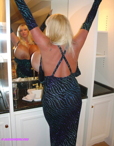 Maxi Mounds