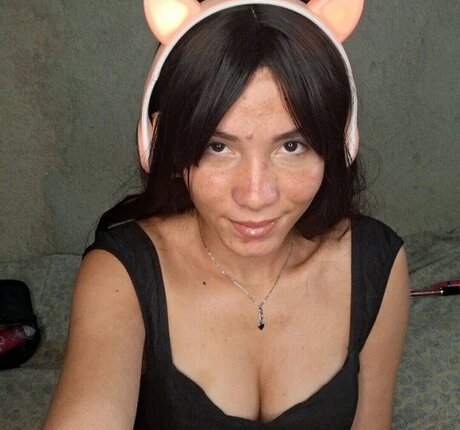 Nacktes geleaktes OnlyFans-Foto von Helenholtz