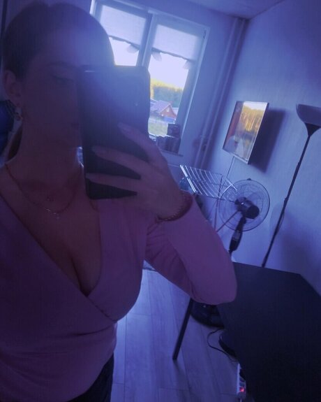 Nacktes geleaktes OnlyFans-Foto von Zhukovachris