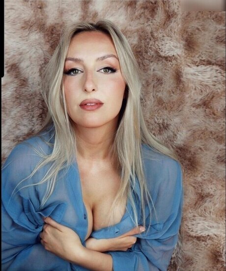Nacktes geleaktes OnlyFans-Foto von Alicia Joe