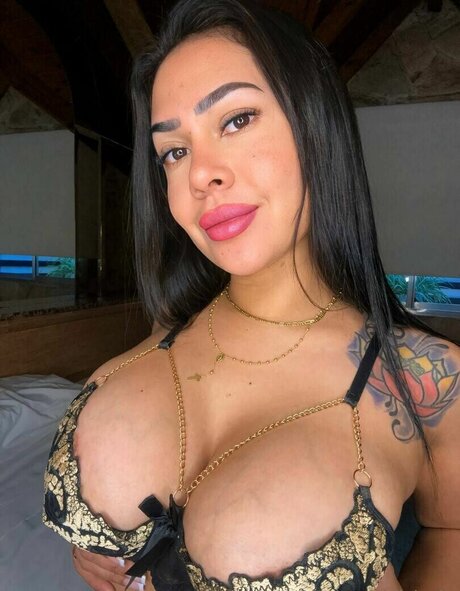 Nacktes geleaktes OnlyFans-Foto von Negra Loly
