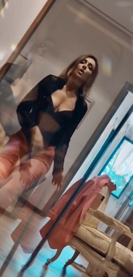 Regina Hixt