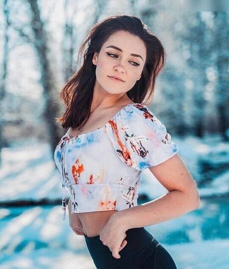 Regina Hixt