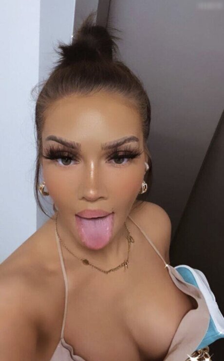 Shirin David