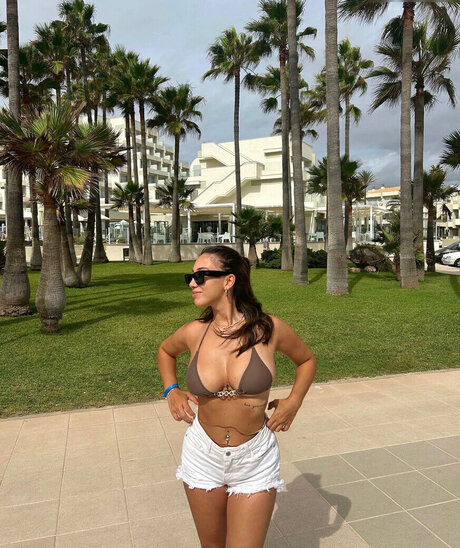 Leonaankj