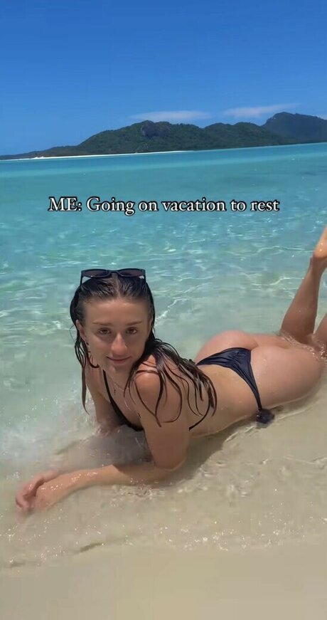 Nacktes geleaktes OnlyFans-Foto von Rhiannonhikes