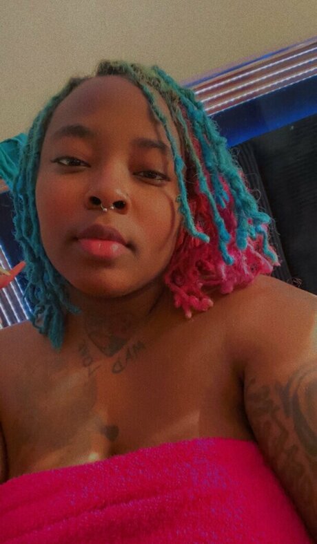 Nacktes geleaktes OnlyFans-Foto von Kissmykittkatt
