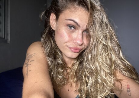 Nacktes geleaktes OnlyFans-Foto von Iane Deville