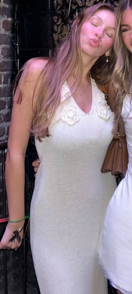 Mia Steele