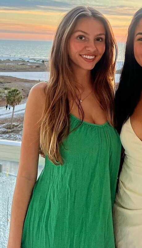 Mia Steele