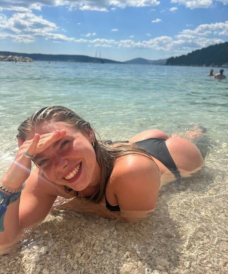 Izzy Swin