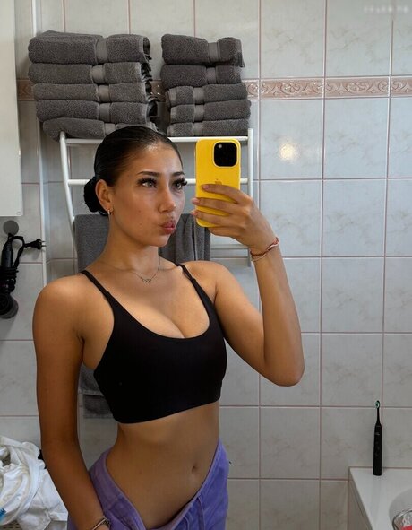 Tryaz