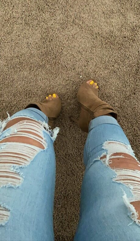 Nacktes geleaktes OnlyFans-Foto von Emelh827