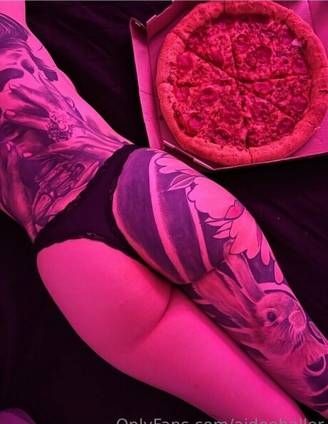 Nacktes geleaktes OnlyFans-Foto von Aidee Haller