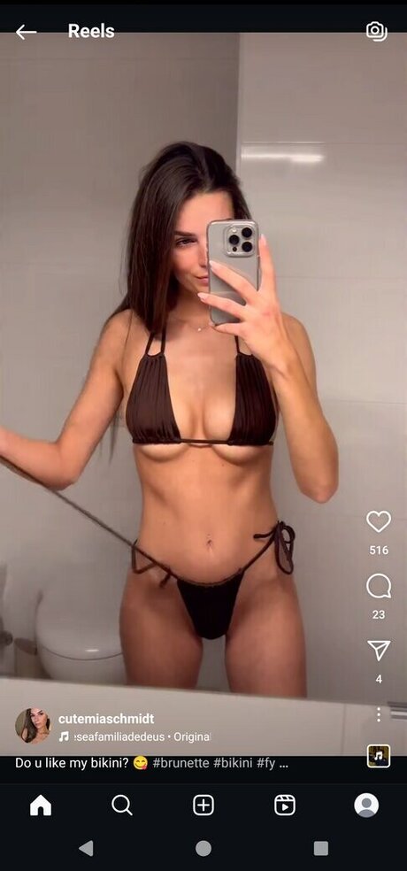 Nacktes geleaktes OnlyFans-Foto von Yourmiaschmidt