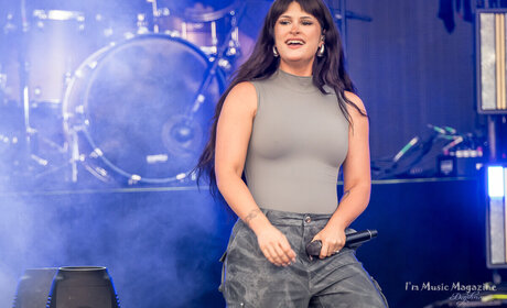 Courtney LaPlante